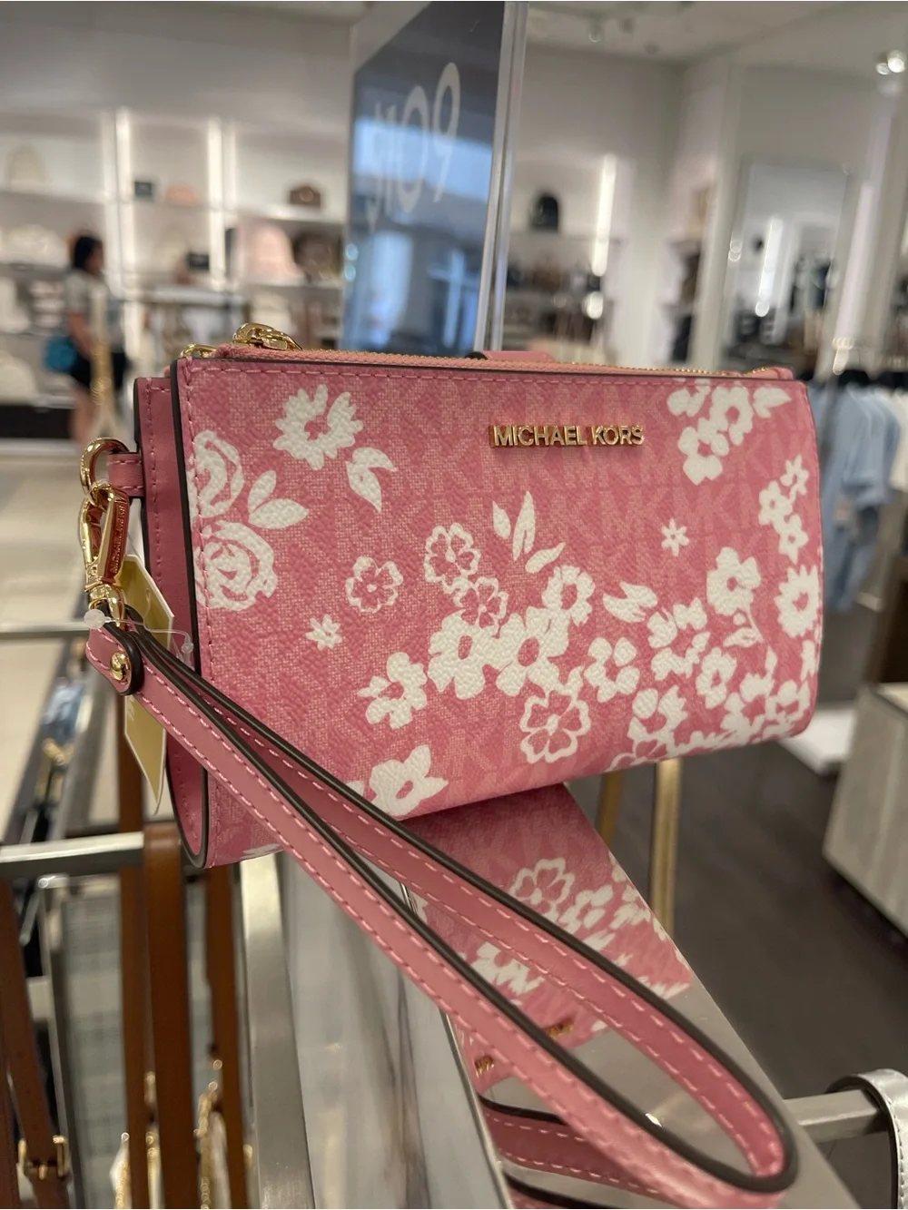 MICHAEL KORS Jet Set Travel Lg Double Zip Printed Signature Logo Wristlet Wallet